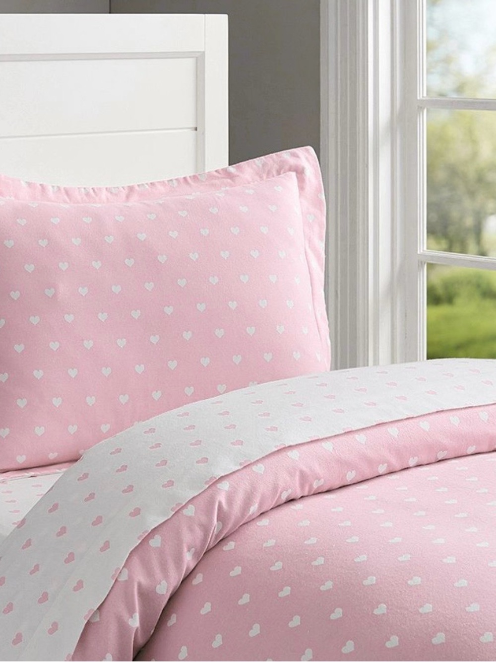Pink Heart Print Reversible Twin Comforter Set of 2